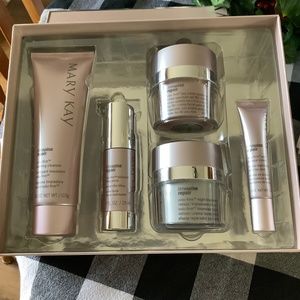 New Mary Kay TimeWise Repair Volu-Firm 5 Product Set Adv Skin Care Full Size